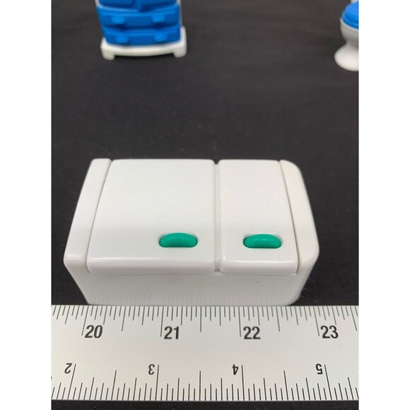 Keenway Happy Home Take Away Doll House Replacement Furniture Appliances White B - Picture 8 of 11